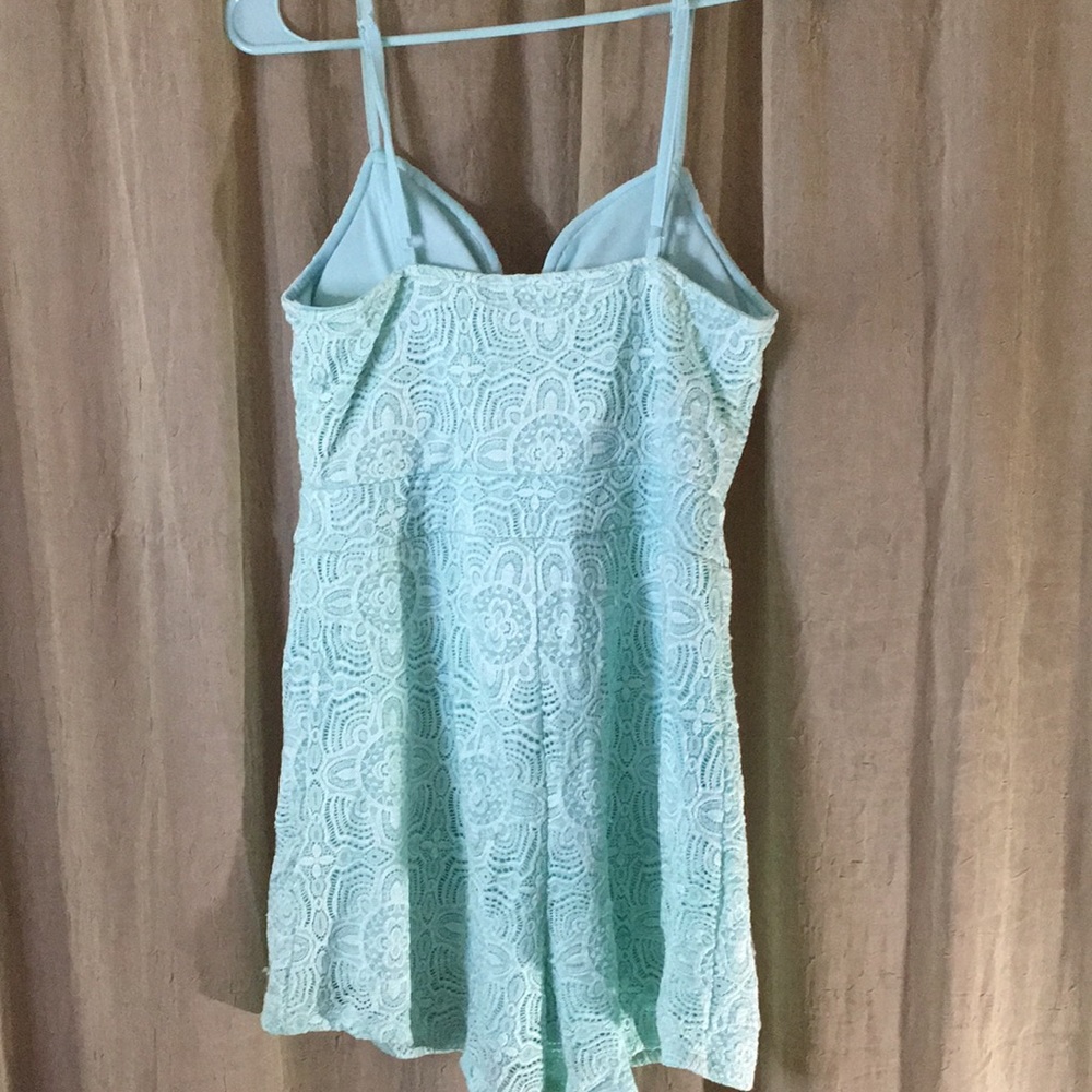 Almost Famous Lined Lace Romper - Picture 6 of 7